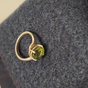 925 peridot ring